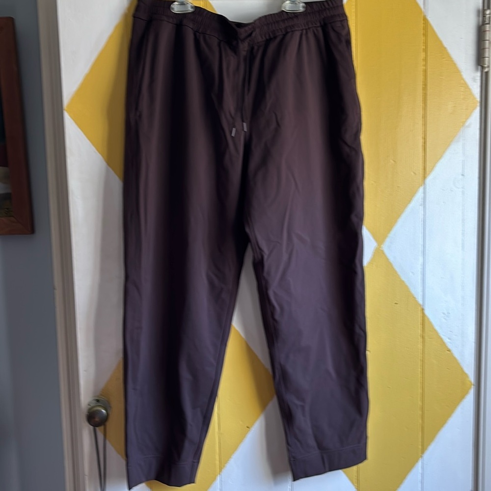 Lululemon joggers